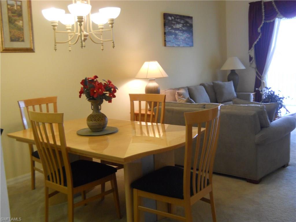 500 Robin Hood Cir 202 Property Photo 8