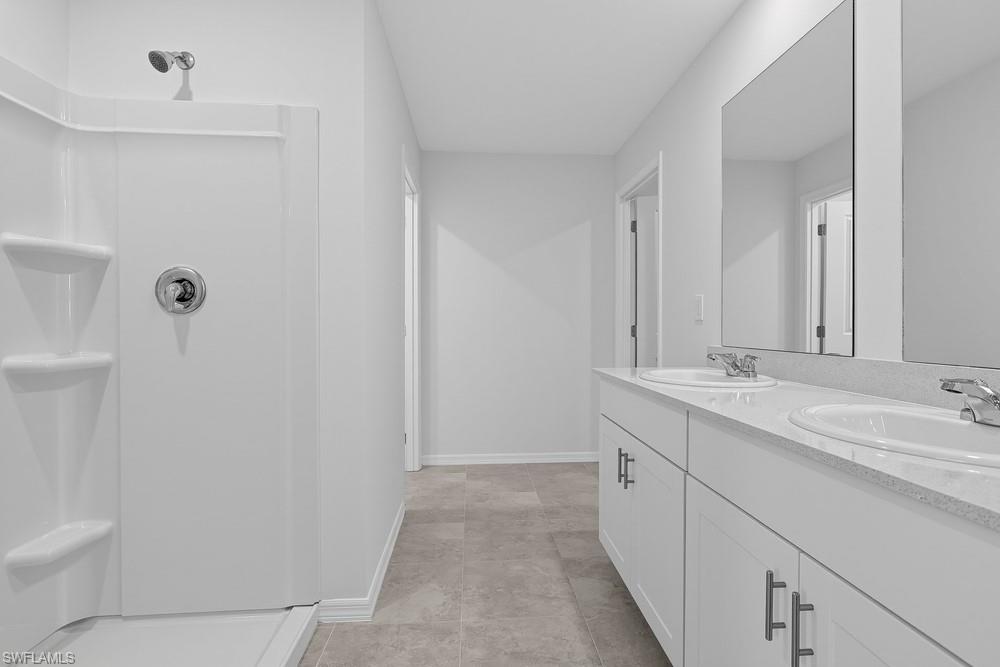 6523 Equinox Ln Property Photo 16