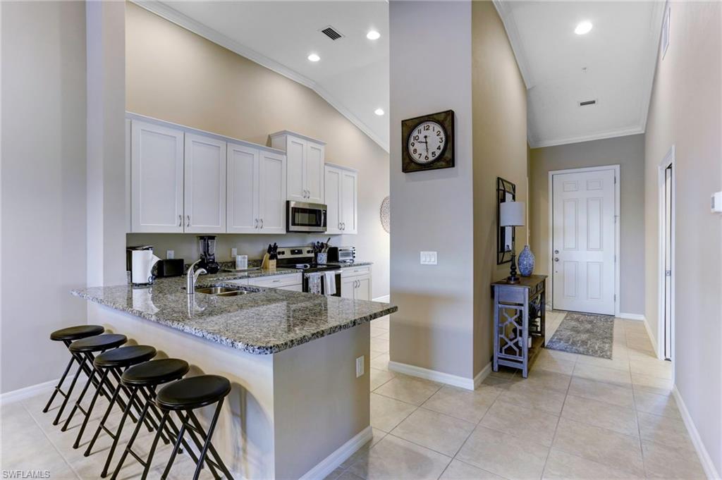 9433 Benvenuto Ct 201 Property Photo 3