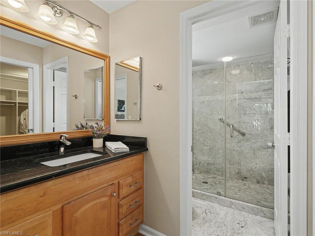 722 10th Ave S A201 Property Photo 17