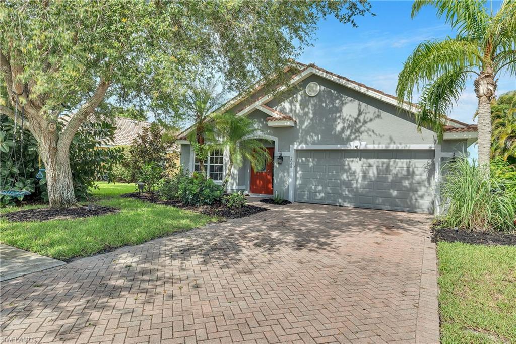 2835 Orange Grove Trl Property Photo 2