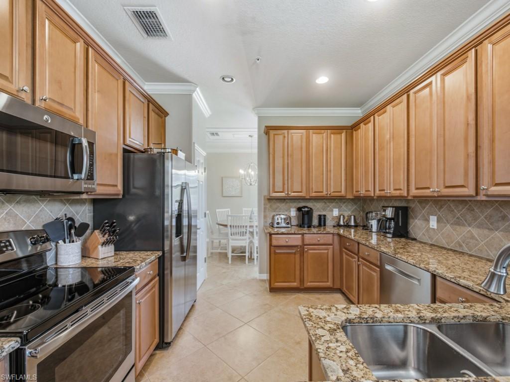 9502 Napoli Ln 26201 Property Photo 8