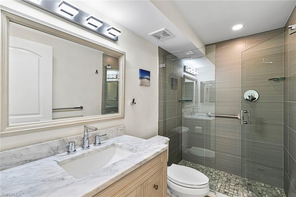 591 Seaview Ct A508 Property Photo 10