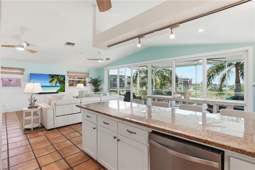 21560 Widgeon Ter Property Photo 18