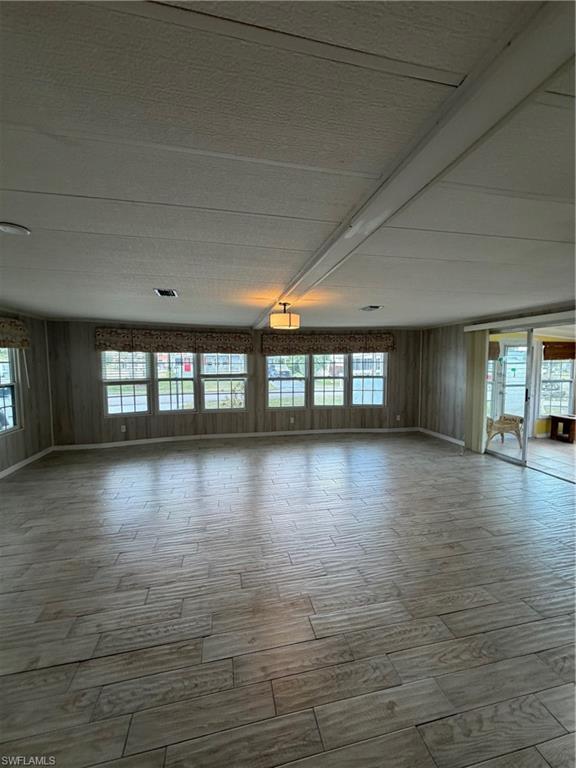 26305 Colony Rd Property Photo 5