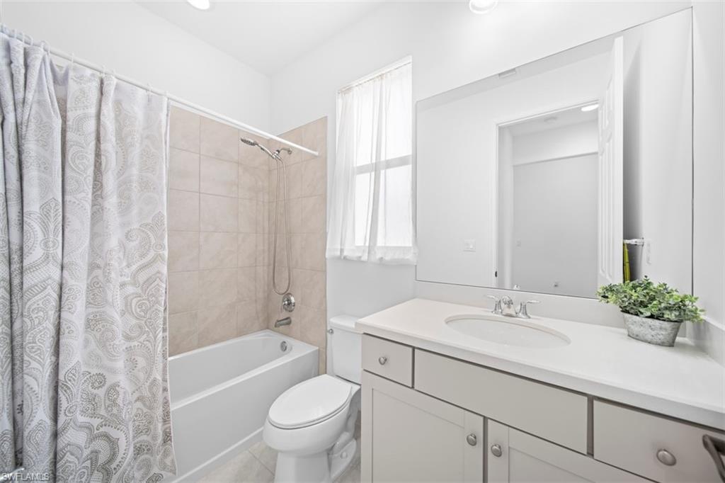 5535 Useppa Dr Property Photo 6