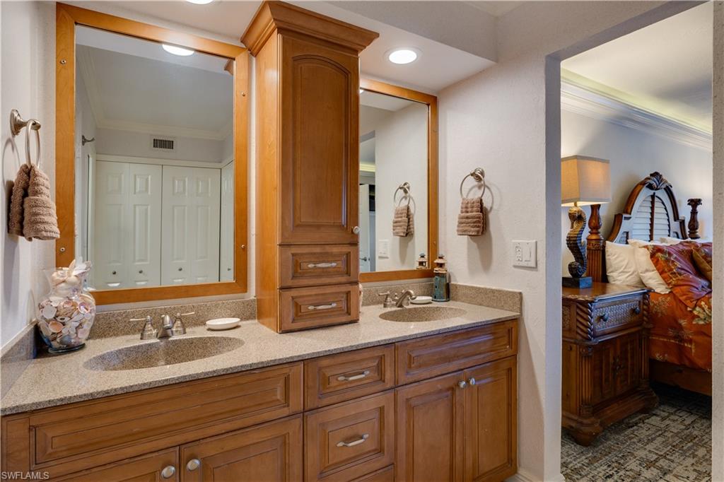 2445 Gulf Dr B22 Property Photo 10