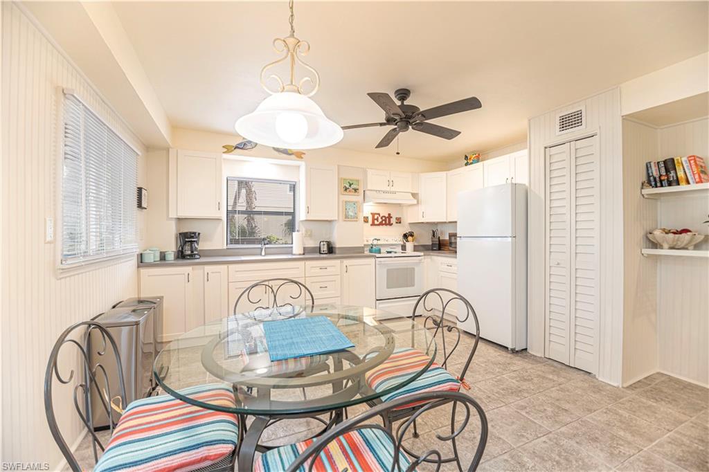 5370 / 5372 Palmetto St Property Photo 32