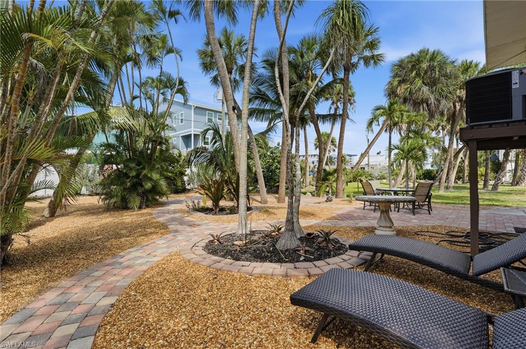 5370 / 5372 Palmetto St Property Photo 44