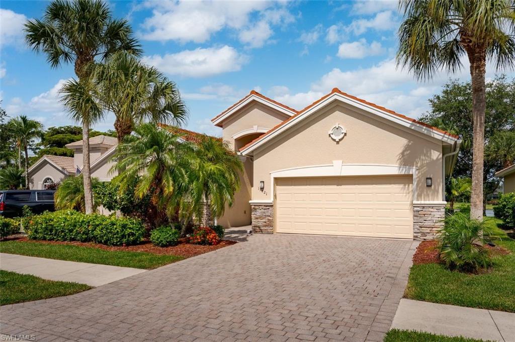 15821 Delaplata Ln Property Photo 2
