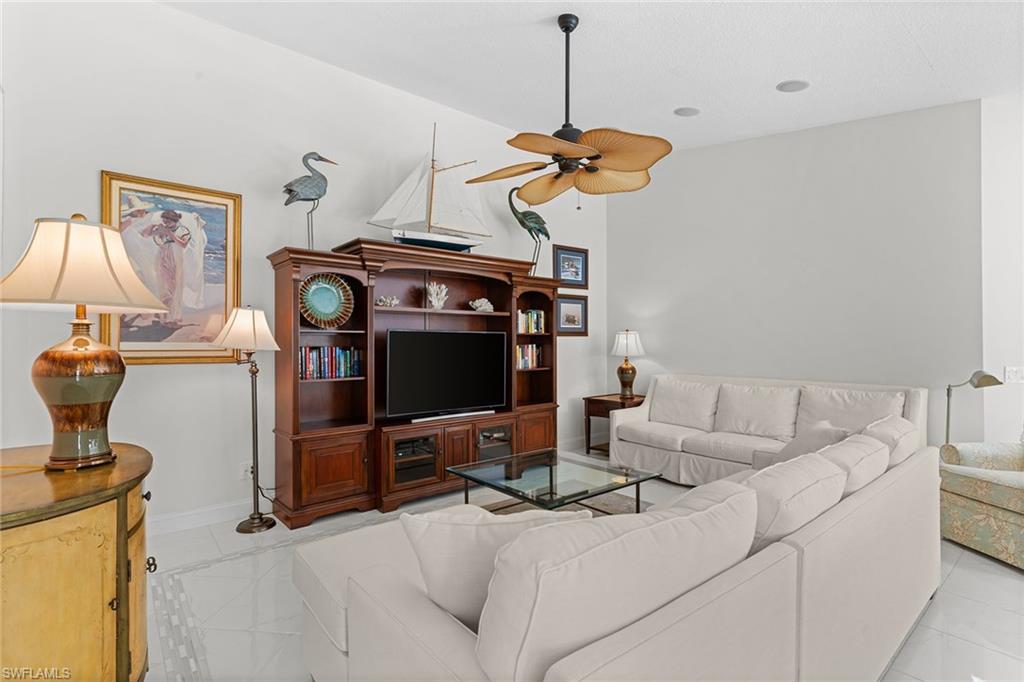 3210 Barbados Ln Property Photo 9
