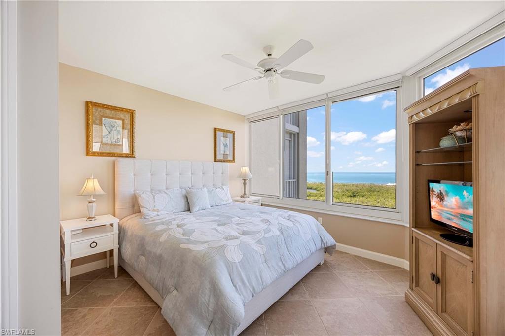 7117 Pelican Bay Blvd 1508 Property Photo 8