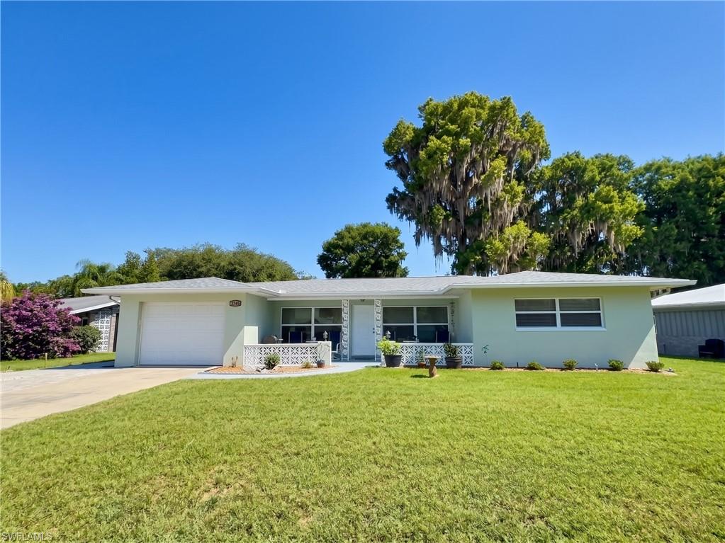 1745 Paradise Pt Property Photo 1