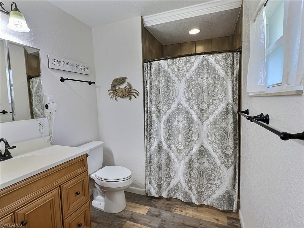1745 Paradise Pt Property Photo 19