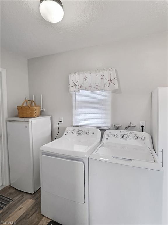 1745 Paradise Pt Property Photo 46