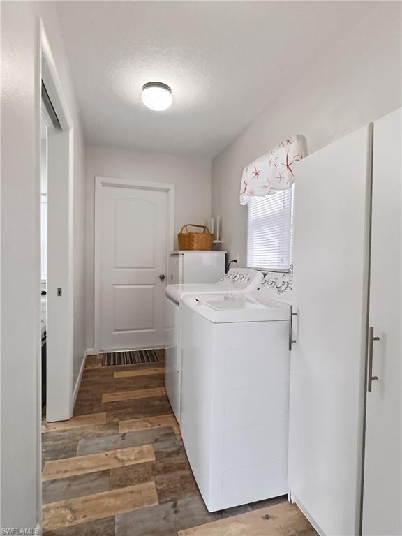 1745 Paradise Pt Property Photo 47