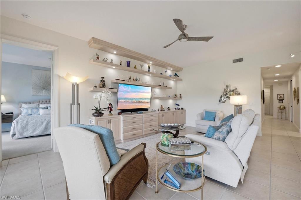 729 Regency Reserve Cir 5501 Property Photo 9