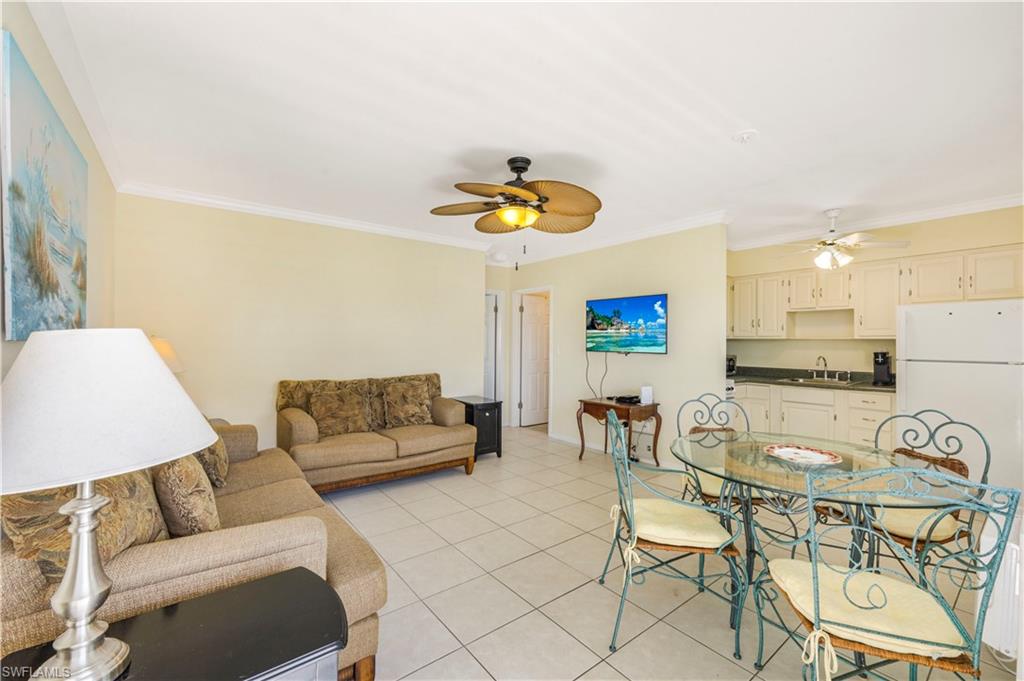190 Collier BLVD S9 Property Photo 1