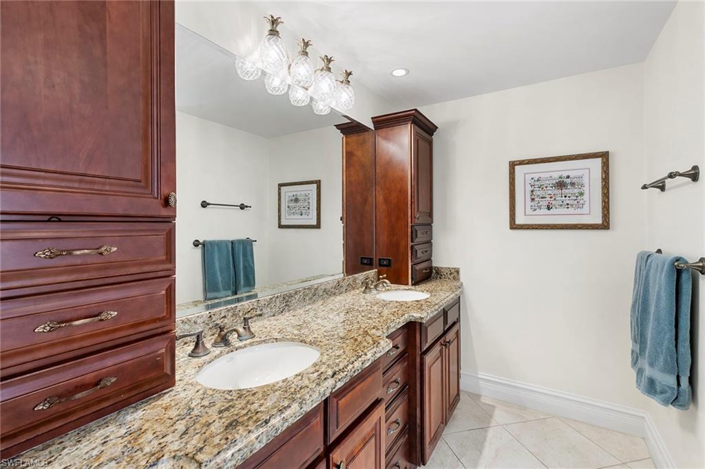5731 Cypress Hollow Way Property Photo 17