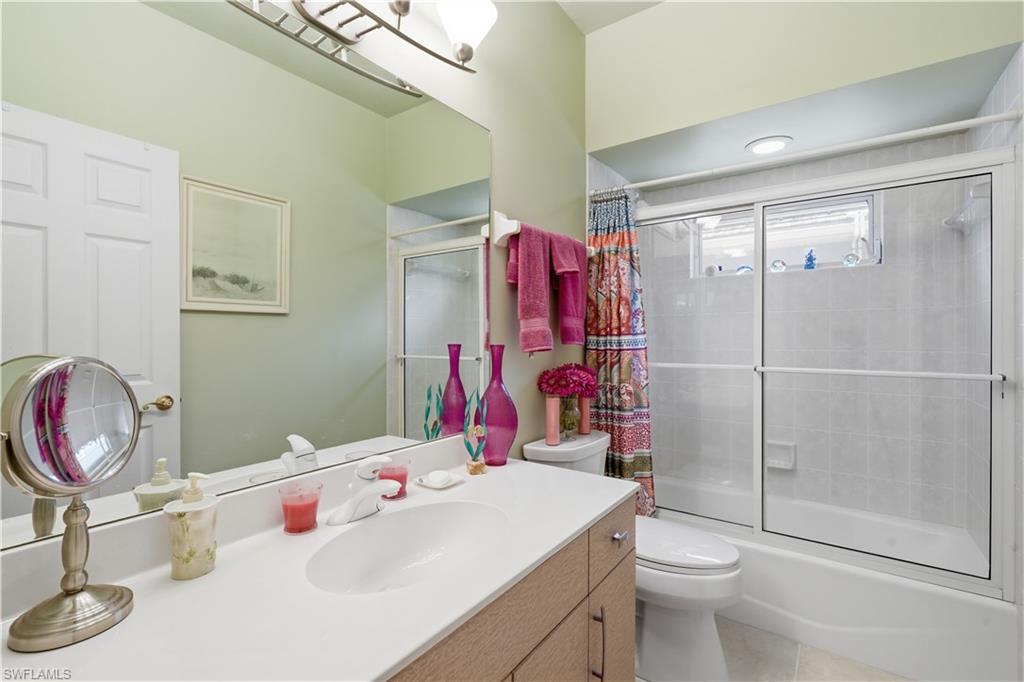 11811 Longshore Way E Property Photo 16
