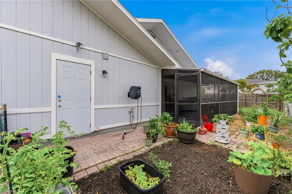 10333 Sandy Hollow Ln Property Photo 21