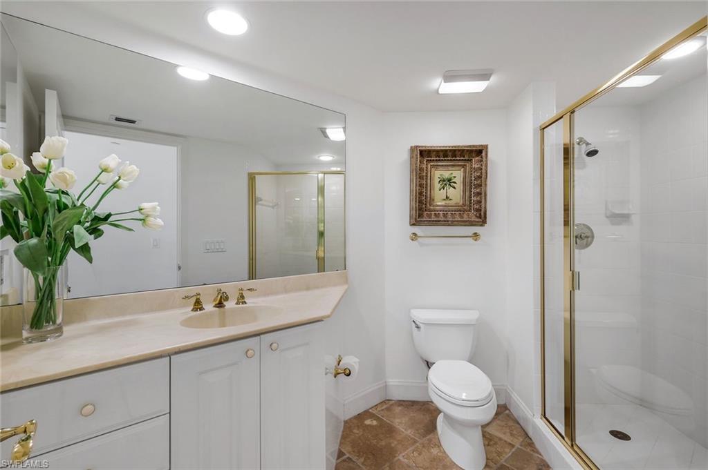6597 Nicholas Blvd 306 Property Photo 18