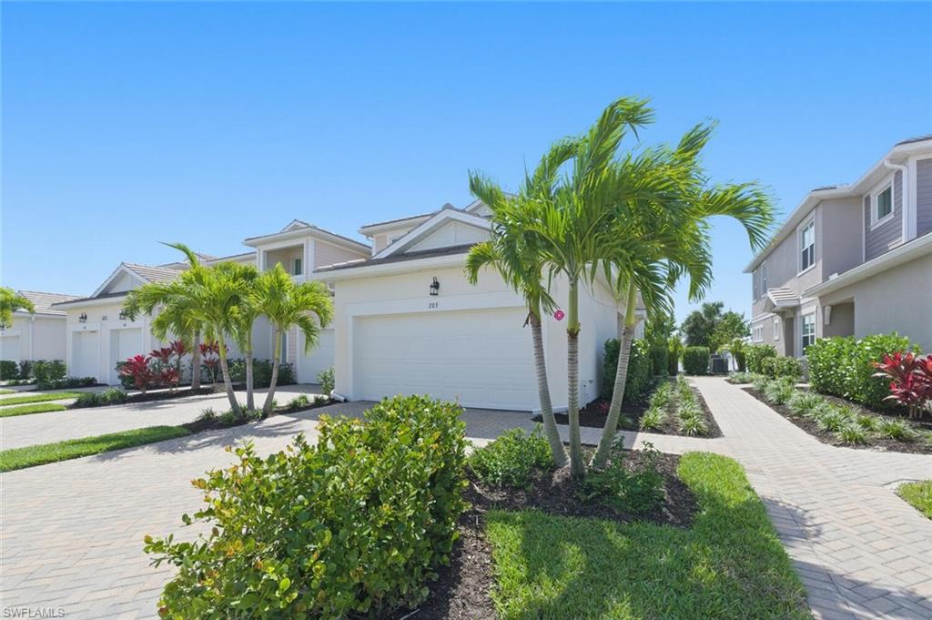 4551 Arboretum Cir 203 Property Photo 6