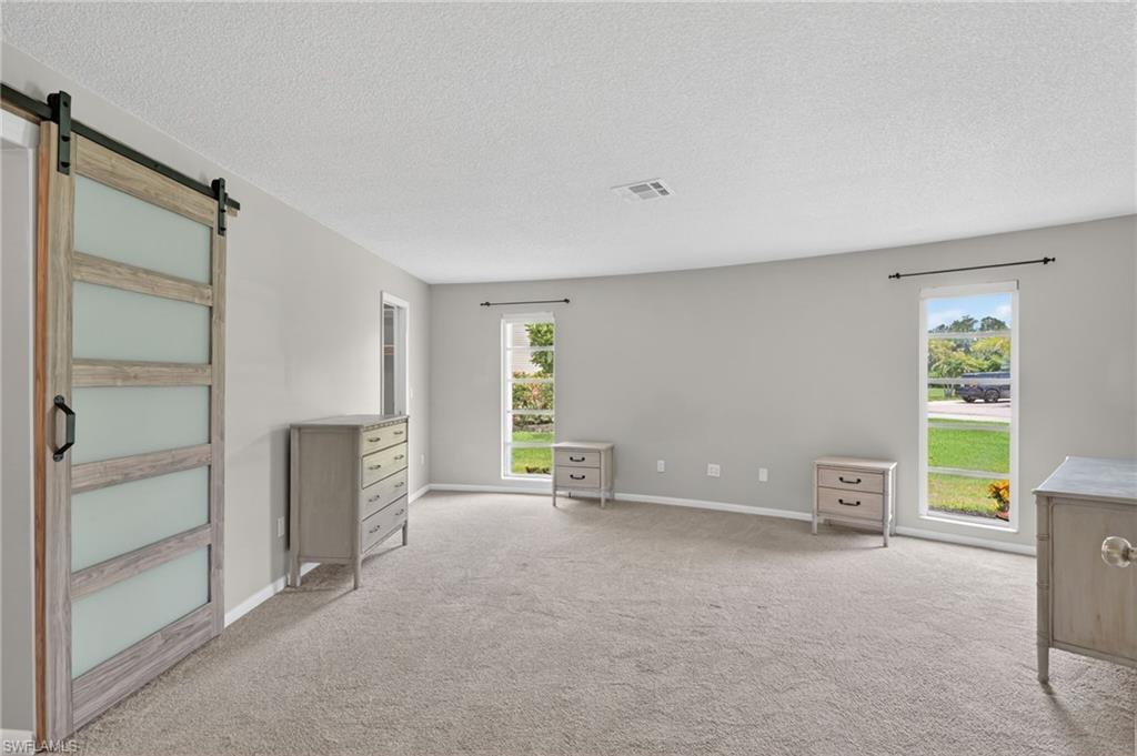 3940 Skyway Dr 55 Property Photo 36