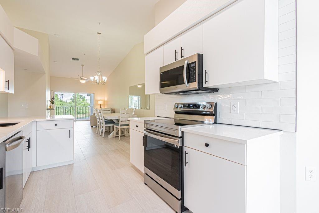 4985 Sandra Bay Dr 201 Property Photo 10