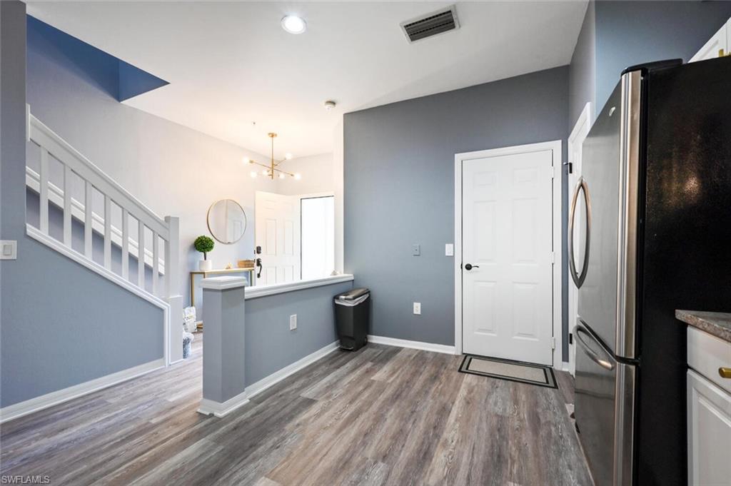 981 Hampton Cir 119 Property Photo 10