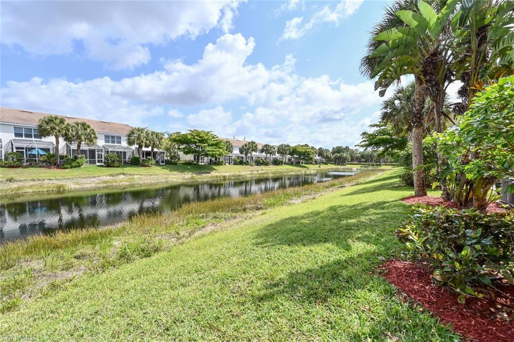 981 Hampton Cir 119 Property Photo 24