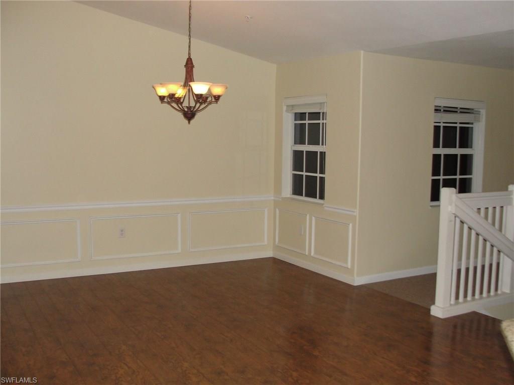 1295 Henley St 1204 Property Photo 7