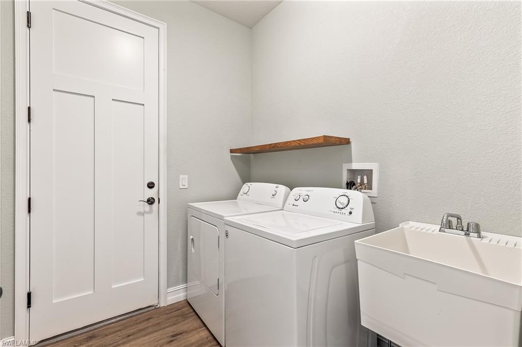 2477 Sierra Ln Property Photo 17