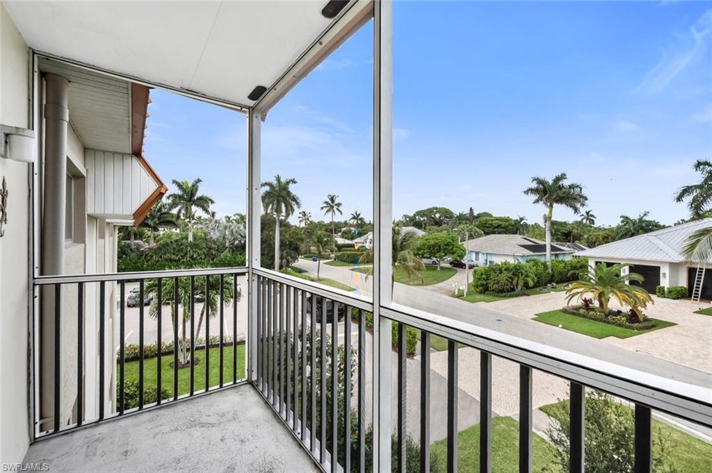 1100 Gulf Shore Blvd N 312 Property Photo 15