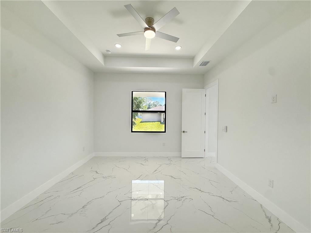 2905 3rd St W Property Photo 12
