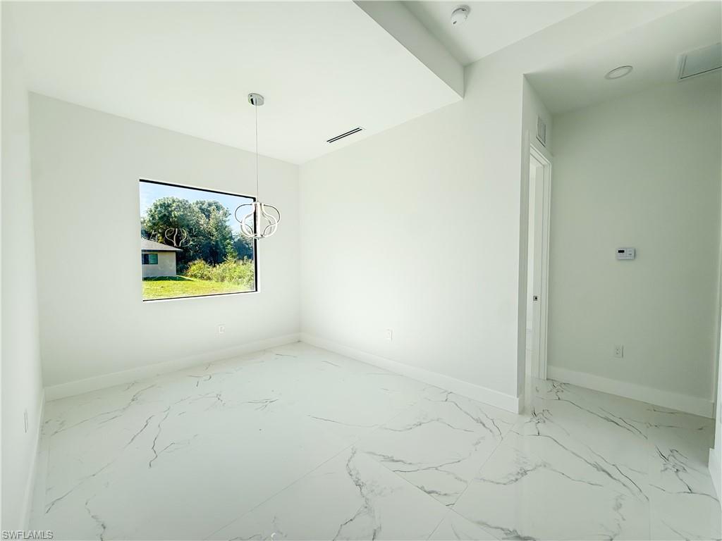 2905 3rd St W Property Photo 24