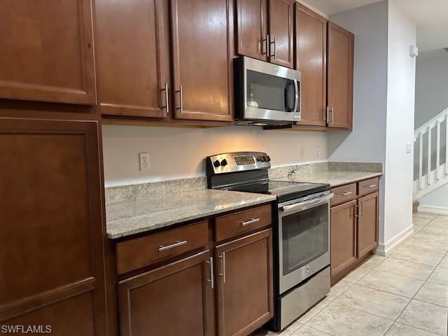 7784 Bristol Cir Property Photo 6