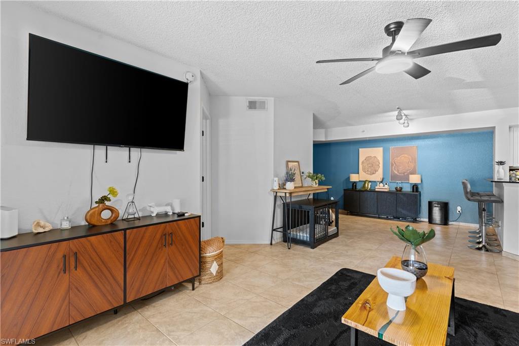 8225 Ibis Club Dr 204 Property Photo 7