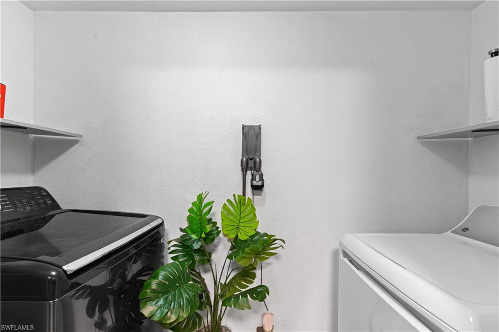 8225 Ibis Club Dr 204 Property Photo 29