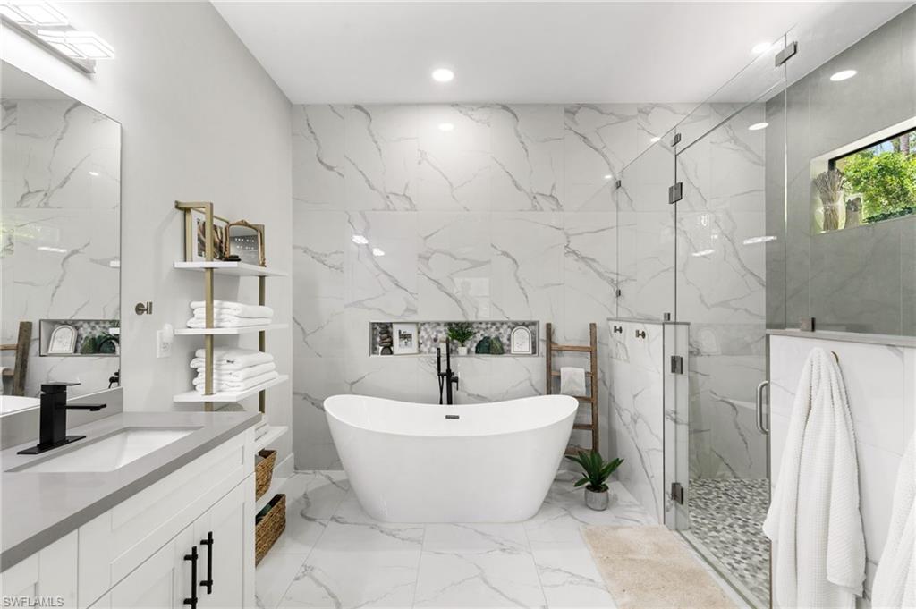 4473 Golden Gate Blvd E Property Photo 21