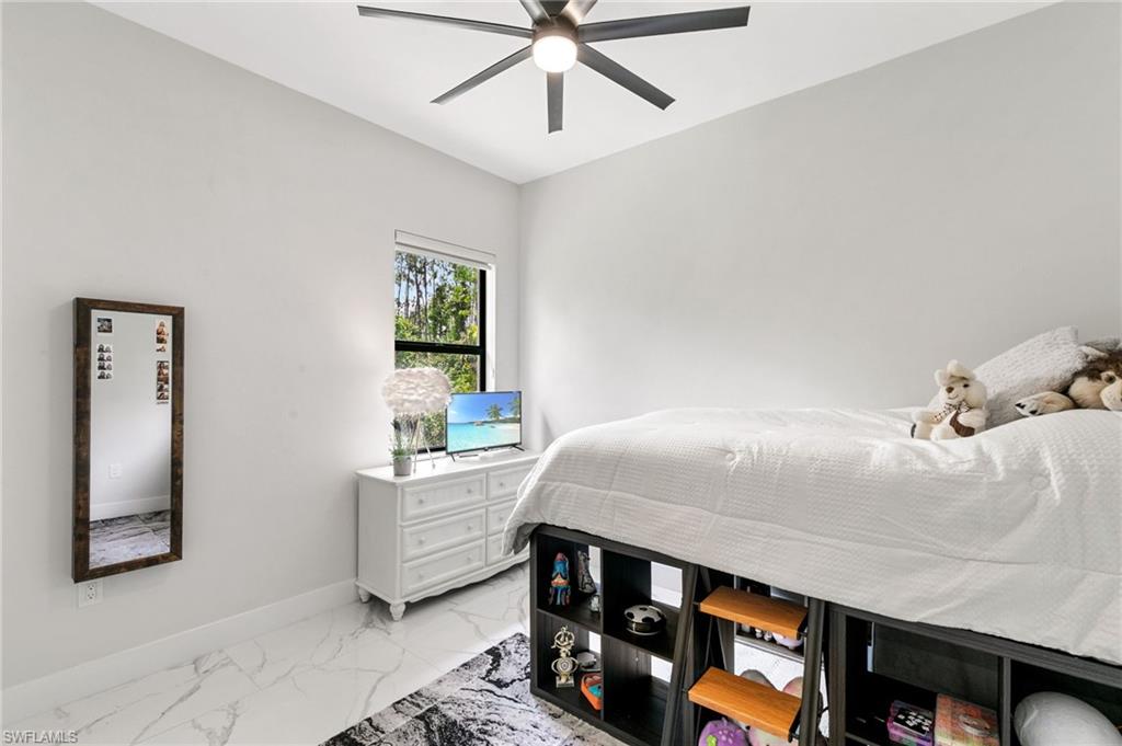 4473 Golden Gate Blvd E Property Photo 25