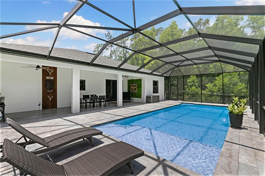 4473 Golden Gate Blvd E Property Photo 29