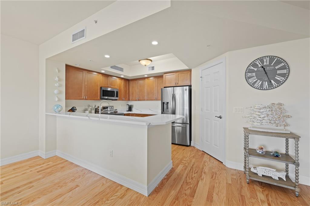 1065 Borghese Ln 203 Property Photo 10
