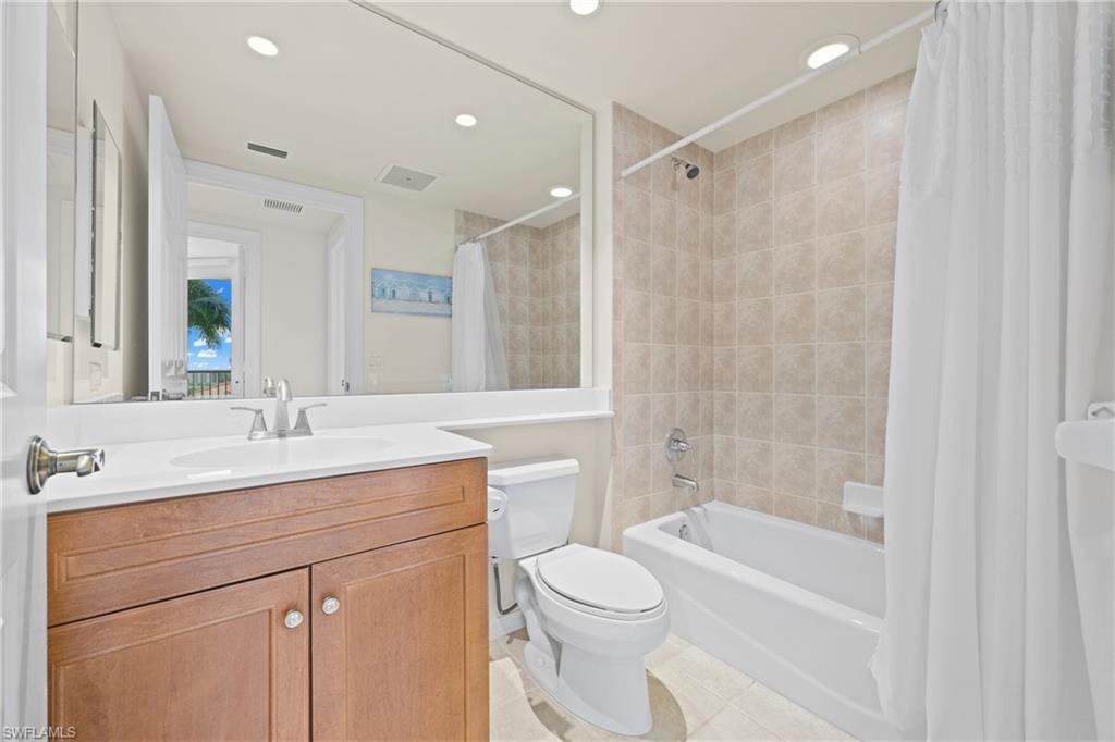 1065 Borghese Ln 203 Property Photo 18