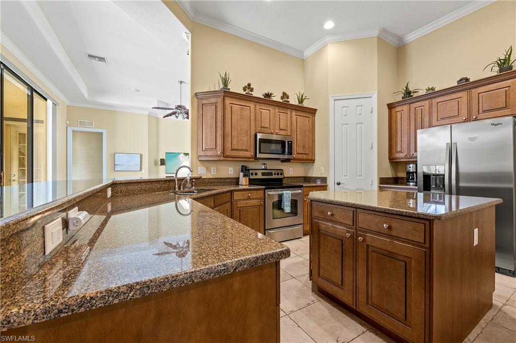 975 Tivoli Ct Property Photo 11