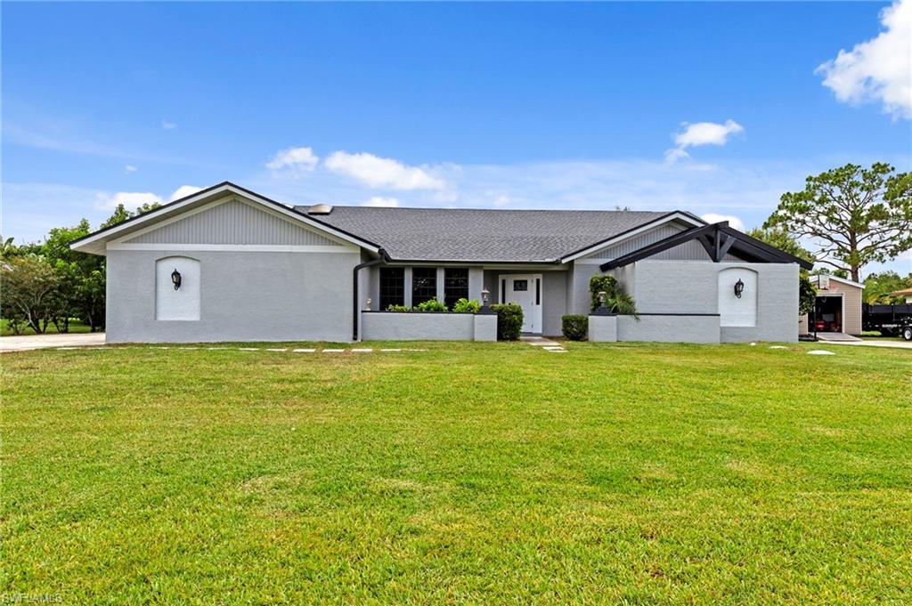 17209 Castleview Dr Property Photo 2