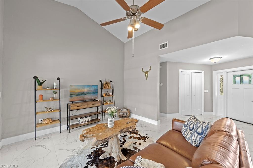 17209 Castleview Dr Property Photo 7