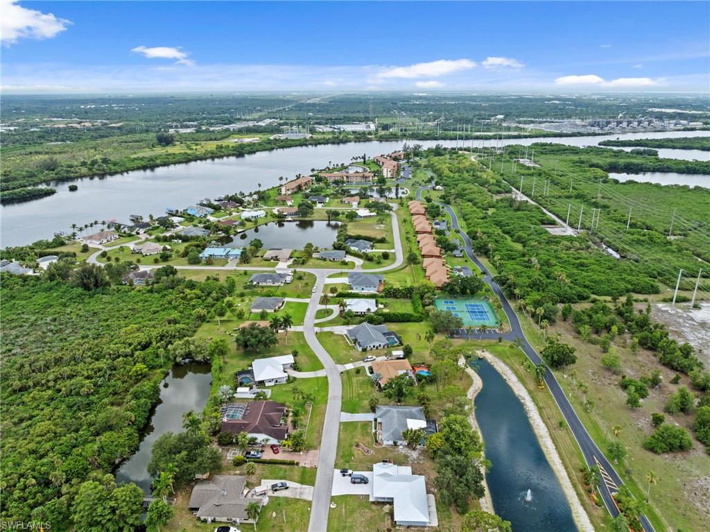 17209 Castleview Dr Property Photo 48