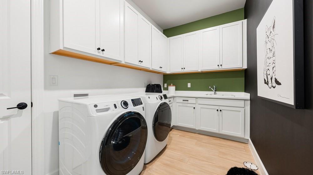 26789 Victoria Pl Property Photo 21