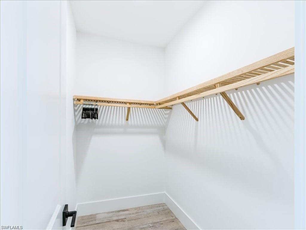 1083 Old Marco Ln Property Photo 23